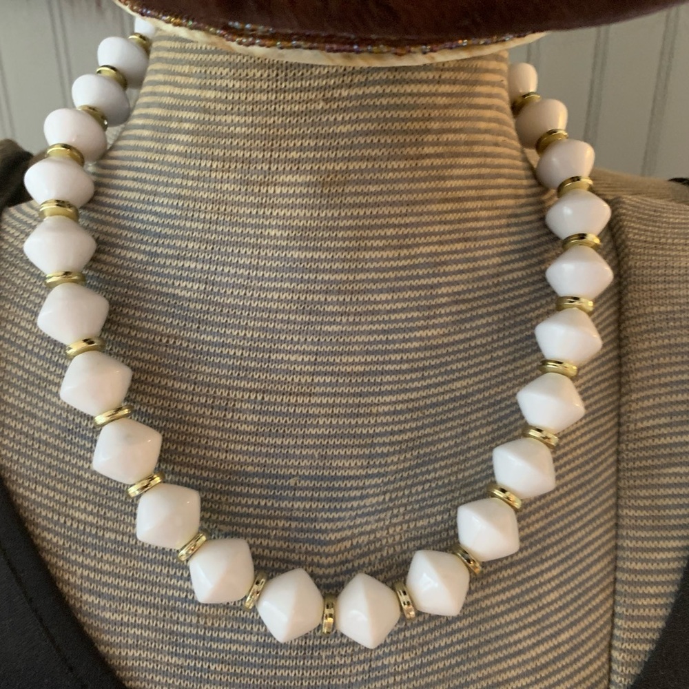Vintage white & gold-tone necklace. Circa 1960-70’s. Beads are lightweight.